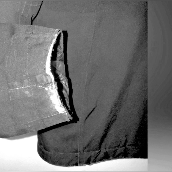 The North Face Black Jacket - Size Medium - Picture 9 of 9